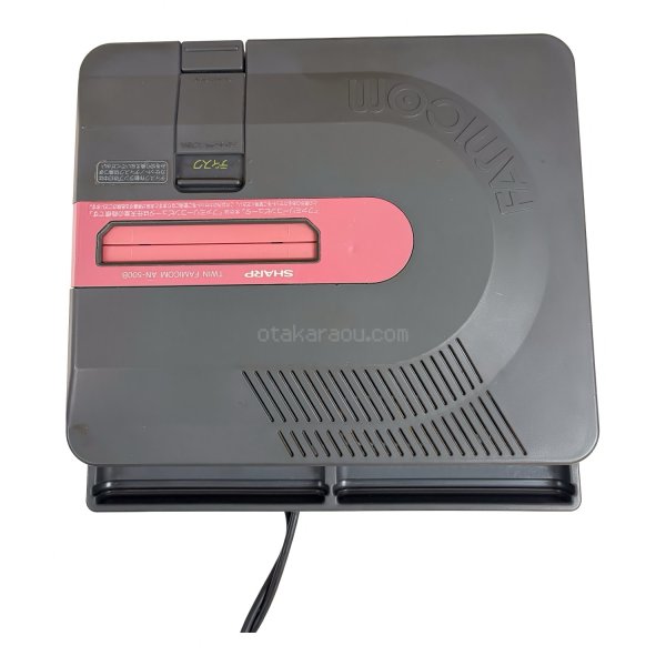 ツインファミコン本体-1 【ファミコン】 / 動作確認済み 外装清掃済み / Twin FamicomConsole System for NES (Famicom) - Tested & Cleaned