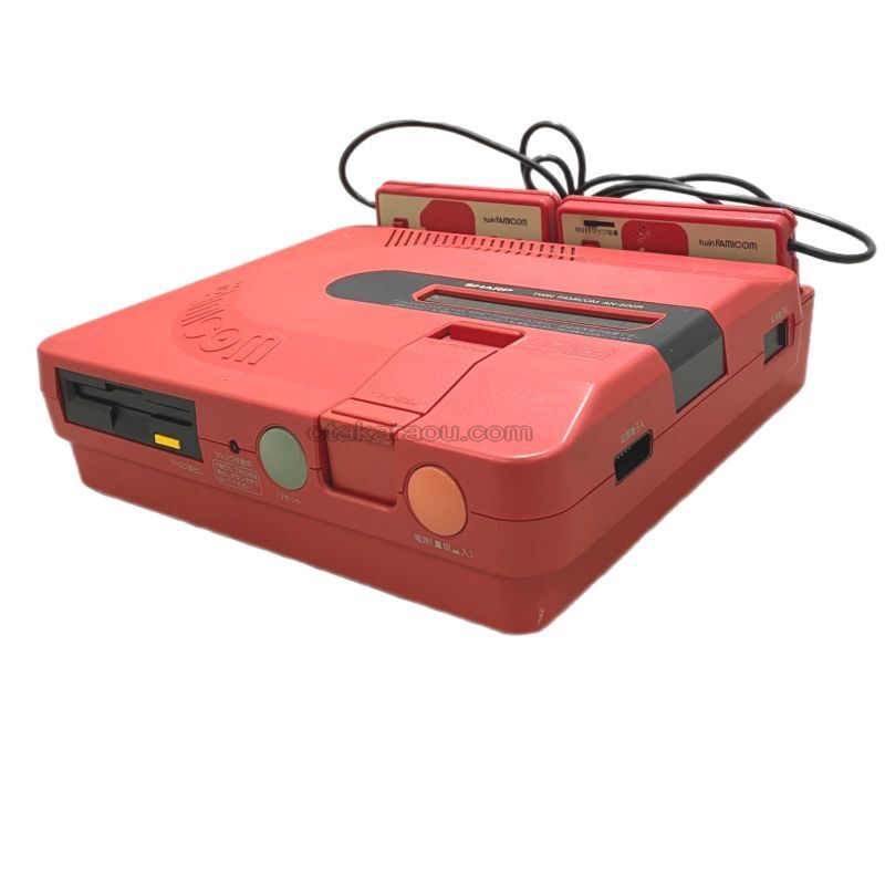 ツインファミコン本体 赤【ファミコン販売お宝王】買取も行っております。